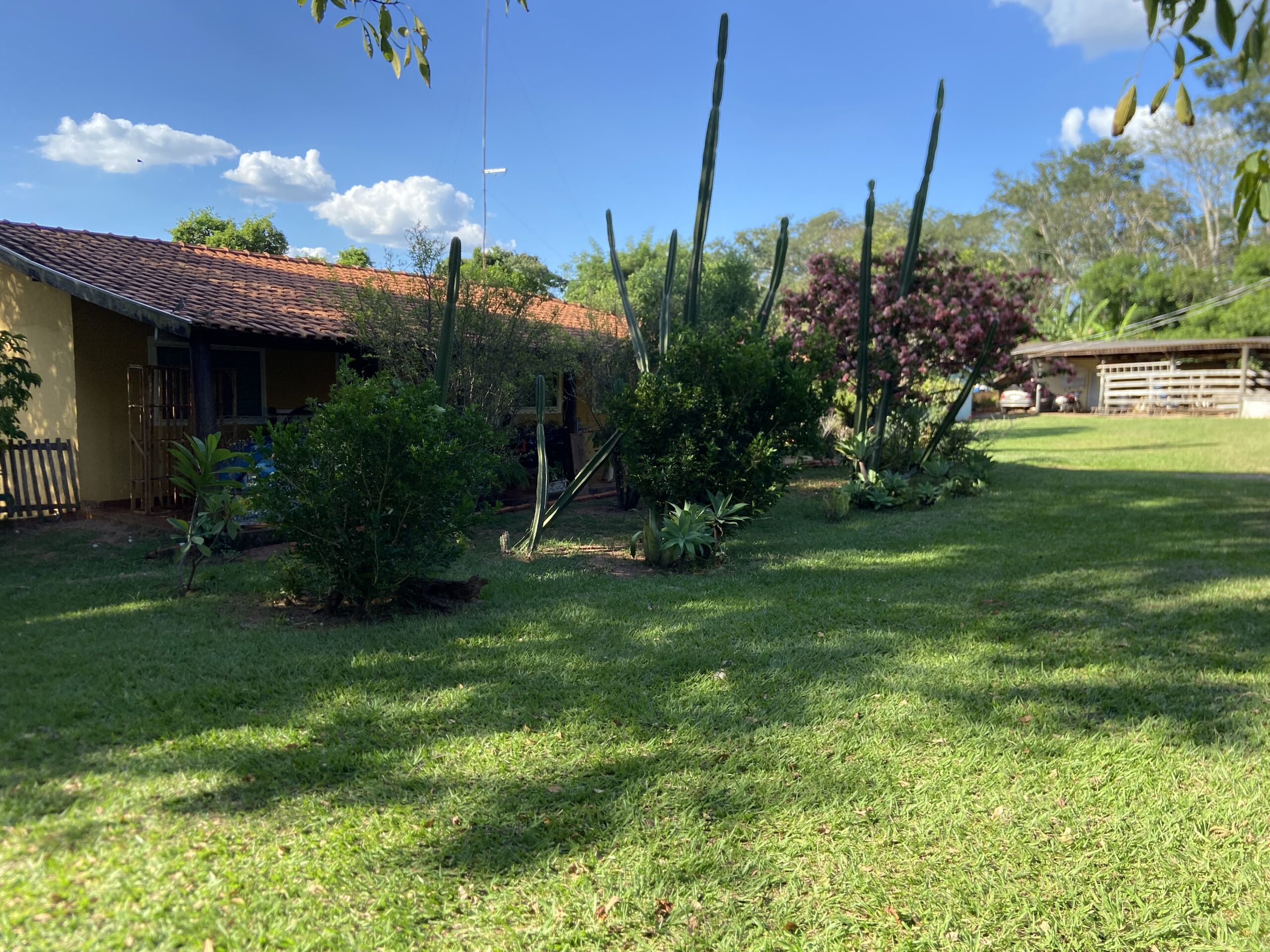 Chacara para aluguel em Bauru - Estrutura Externa
